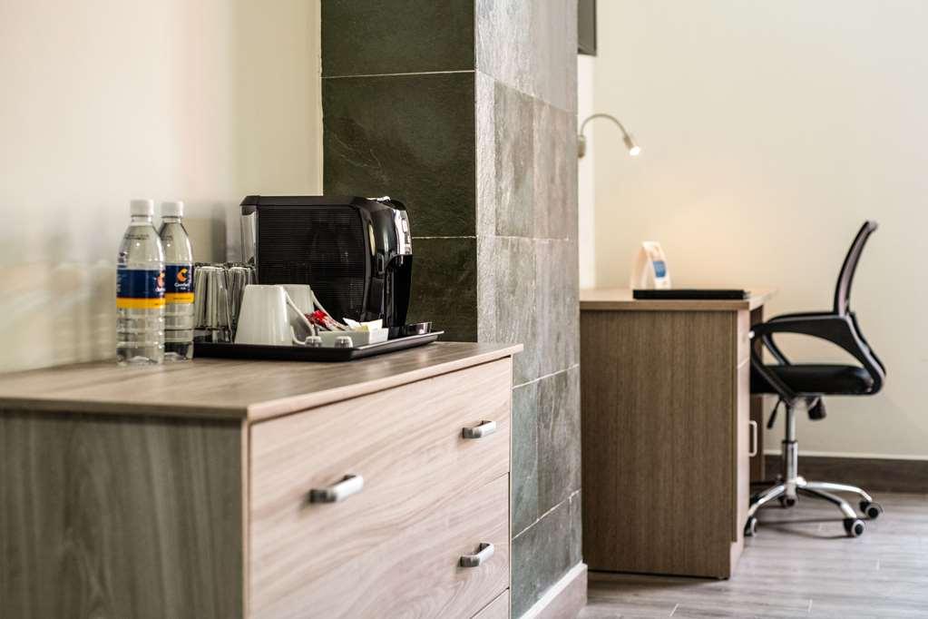 Comfort Inn Irapuato Room photo