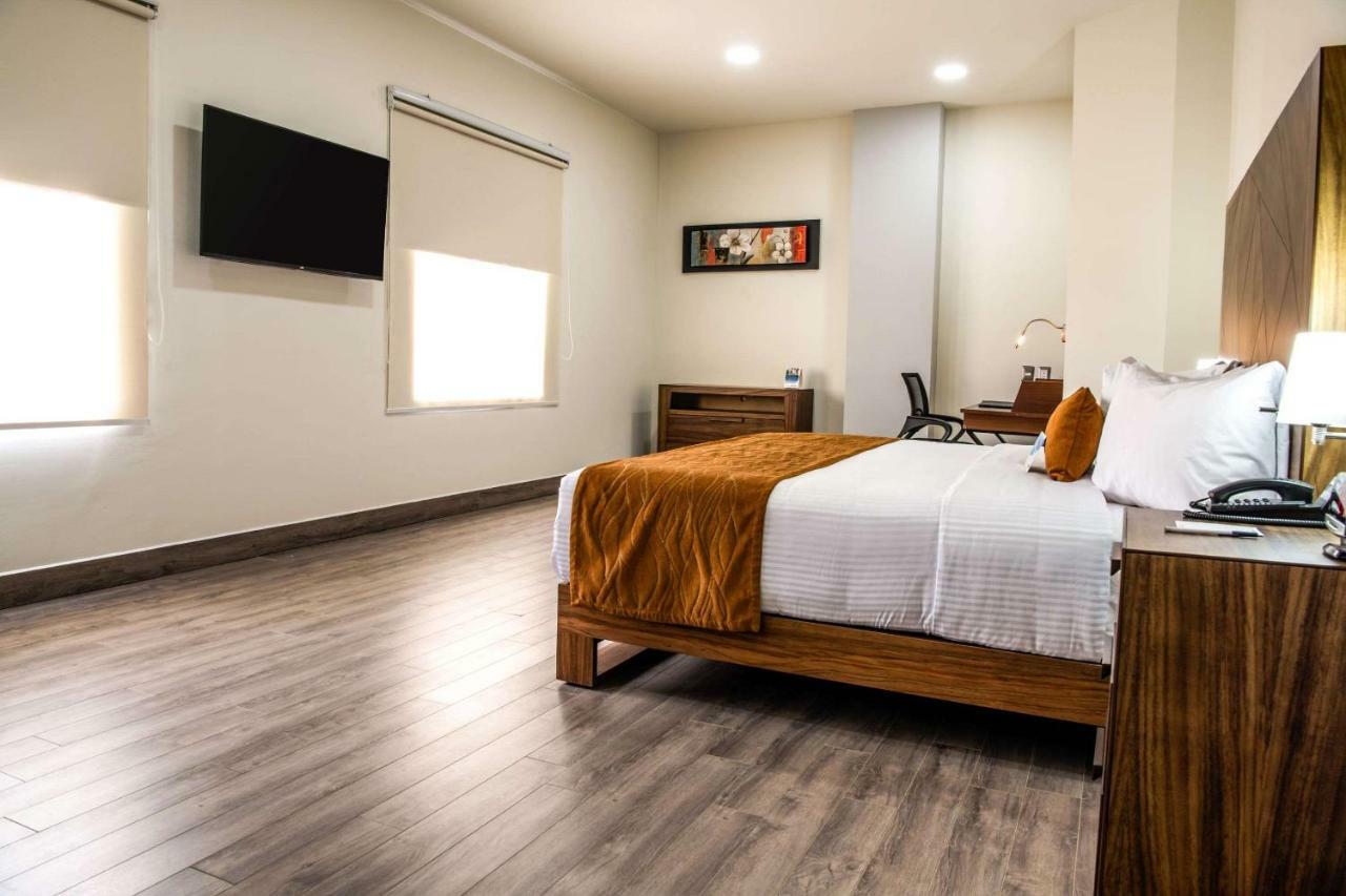 Comfort Inn Irapuato Exterior photo
